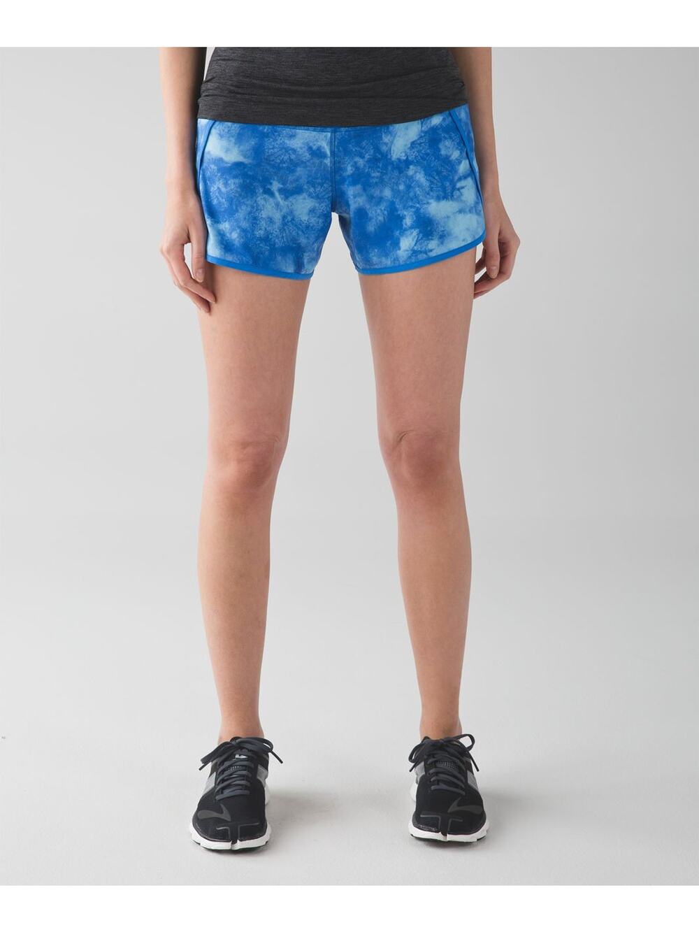 Lululemon Run Times Shorts Tidal Trip Pipe Dream Blue / Pipe Dream Blue